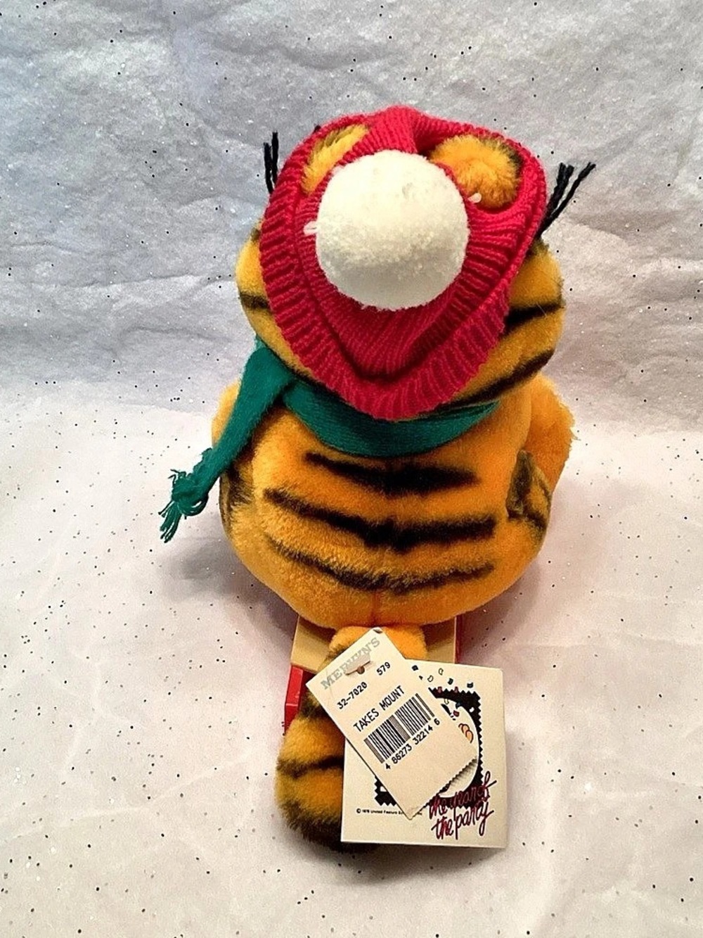 Dakin Garfield 10th Anniversary Plush On Sled With Tags 1988 Happy Birthday VGC - Picture 4 of 5